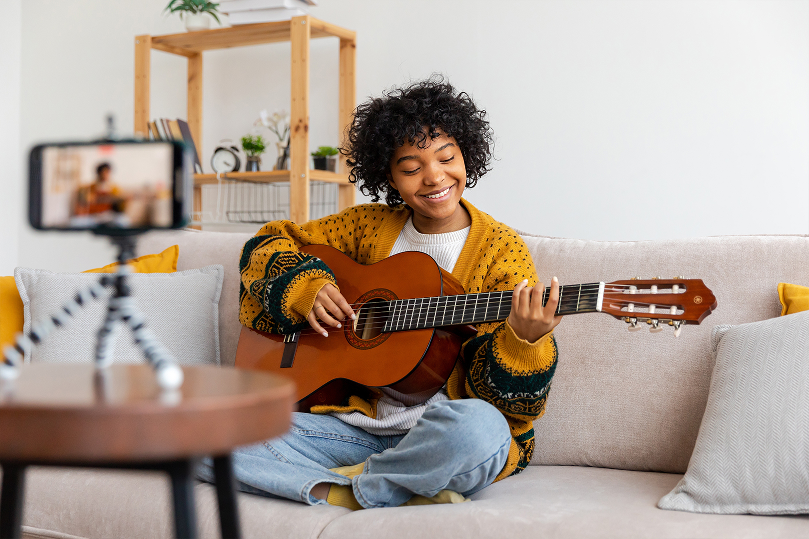 PRS Members Fund Online Well-being Tool_Header_Managing Social Media – Tips for Music Creators